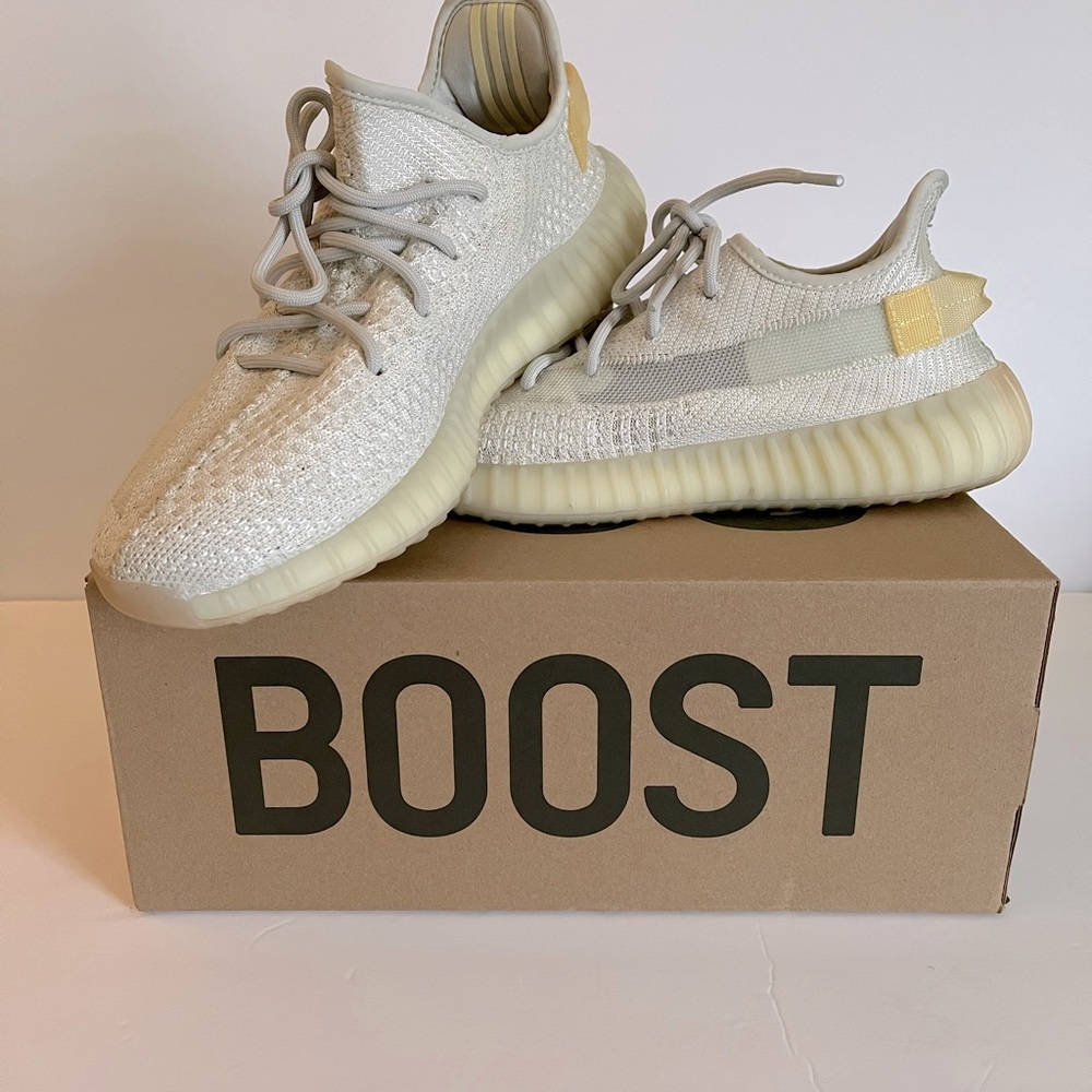 COPY - Adidas Yeezy Boost 350 V2 Light (Size 11) Reflective